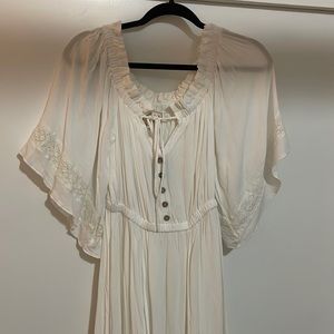 Off the Shoulder Ivory Flowing Maxi Dress